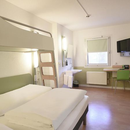 ibis Budget Rostock Broderstorf Exterior foto