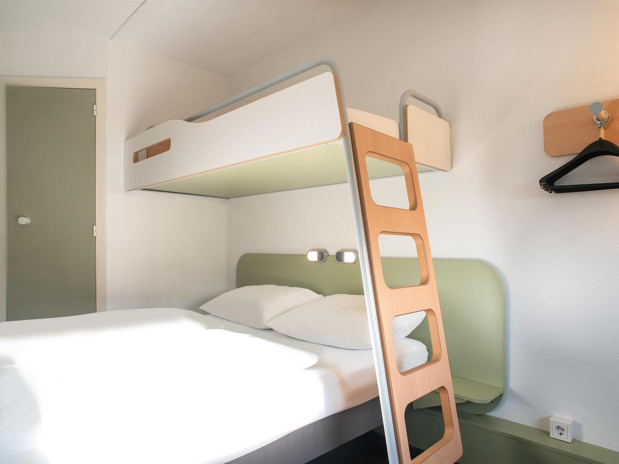 ibis Budget Rostock Broderstorf Exterior foto