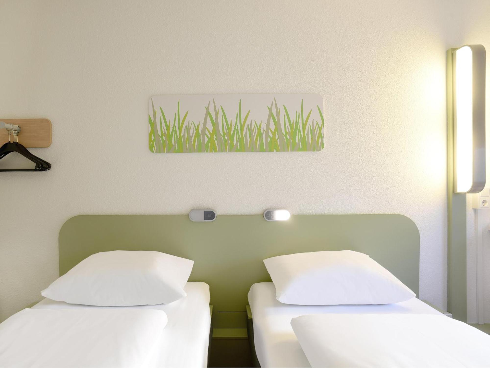 ibis Budget Rostock Broderstorf Exterior foto